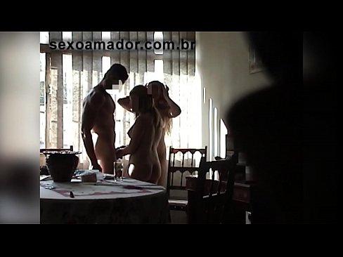 ❤️ Seks dostları nəhəng kişini və onunla birlikdə bir üçlüyü dəvət edirlər ❤️ Anal video az.special-grasser.ru ❌❤